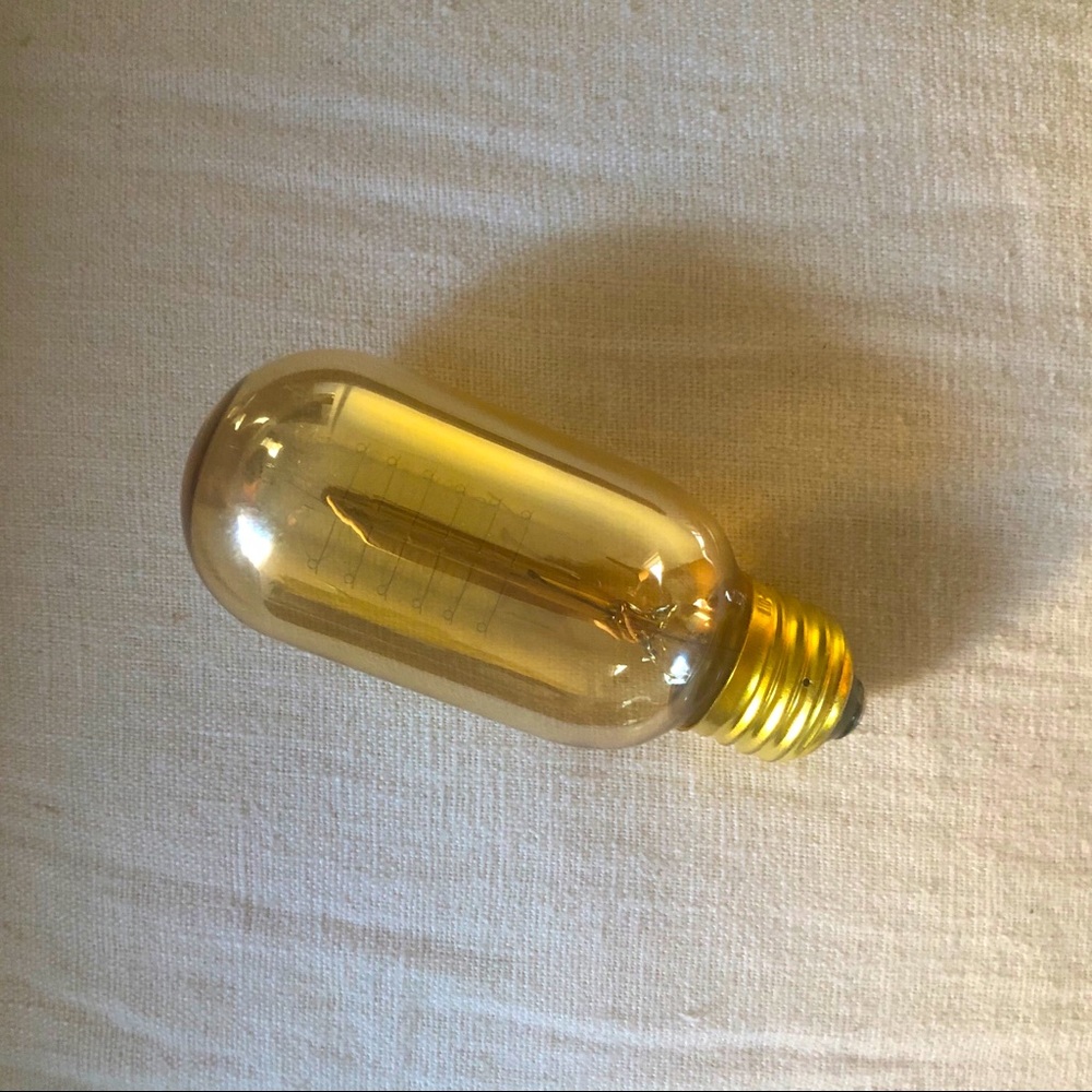 Warm glow Edison bulbs (40 watts)